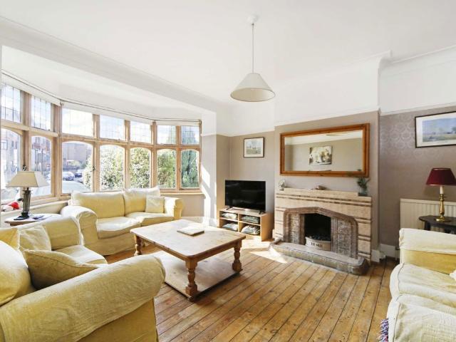 Woodbourne Avenue, Streatham SW16, 5 bed semi detached house to rent, £3,900 pcm | PrimeLocation