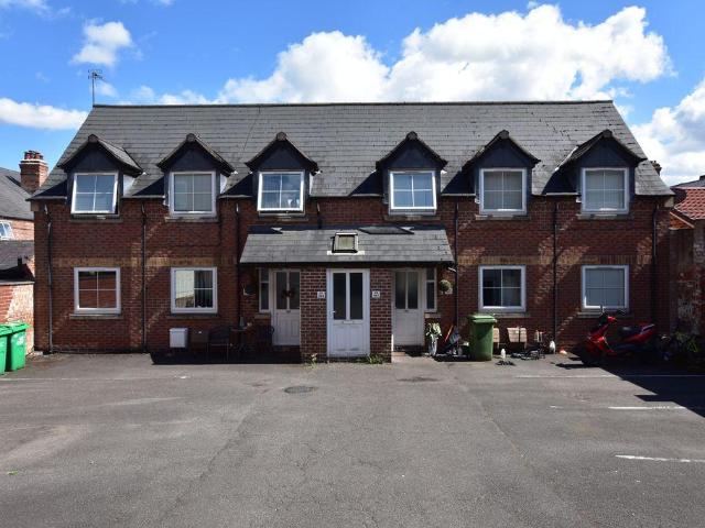 Woodborough Road, Nottingham 2 bed apartment to rent £830 pcm £192 pw