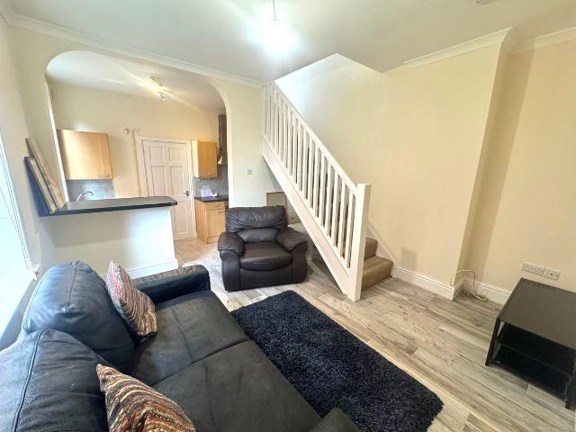 Woodborough Road, Nottingham NG3, 1 bed flat to rent, £775 pcm | PrimeLocation