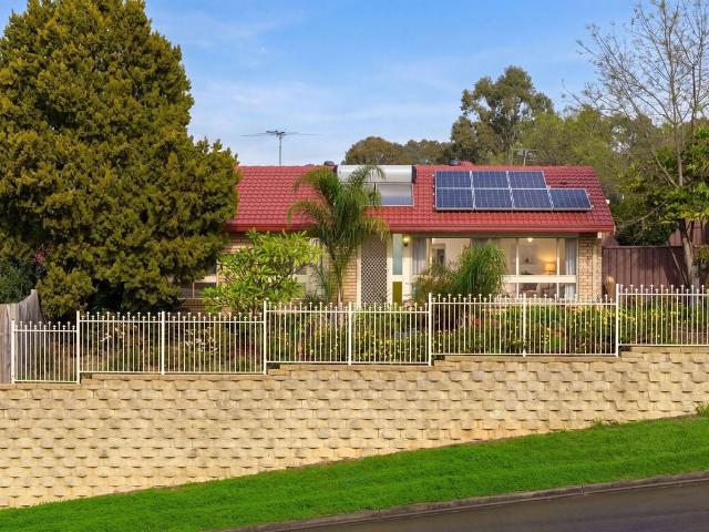 Woodbine, 11 Ettalong Place