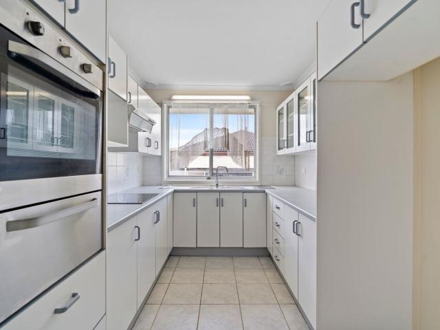 Woodbine, 21 Elouera Crescent