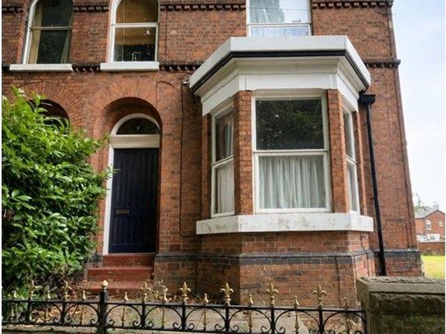 Woodbine Crescent, Stockport SK2, 1 bed flat to rent, £895 pcm | PrimeLocation