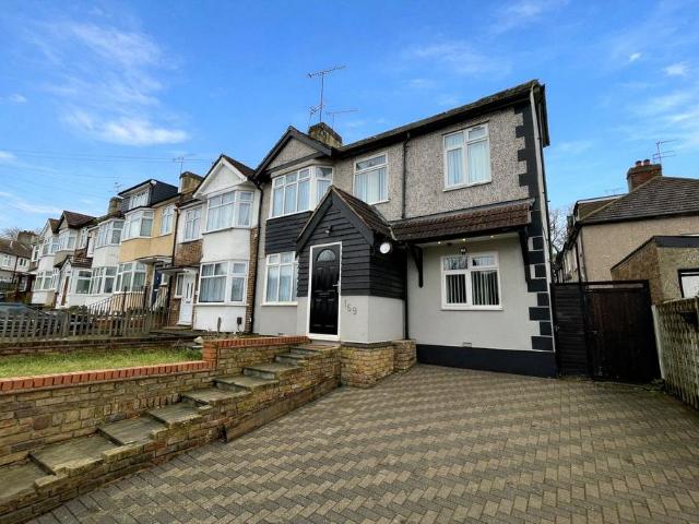 Woodbrook Road, Plumstead, London, SE2 5 bed end of terrace house to rent £2,500 pcm £577 pw