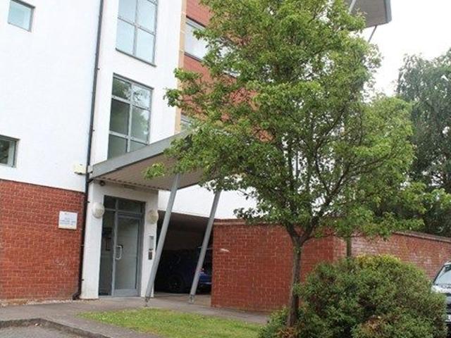 Woodbrooke Grove, Northfield, Birmingham B31, 2 bed flat to rent, £1,100 pcm | PrimeLocation