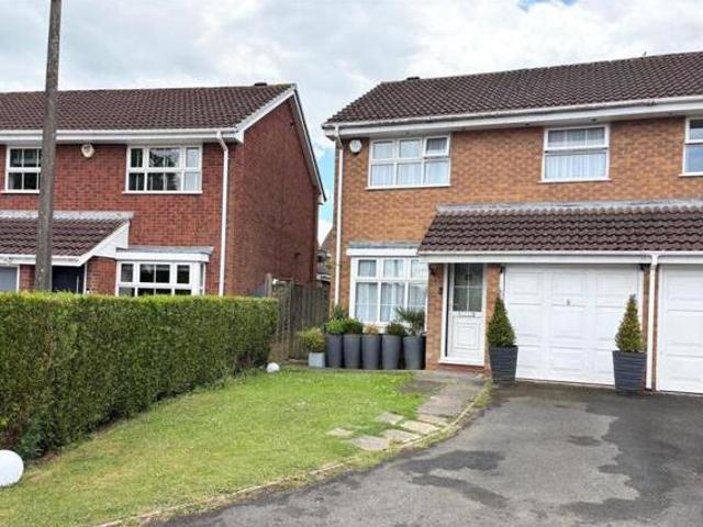 Woodbury Grove, Solihull, 3 Bedroom Semi detached