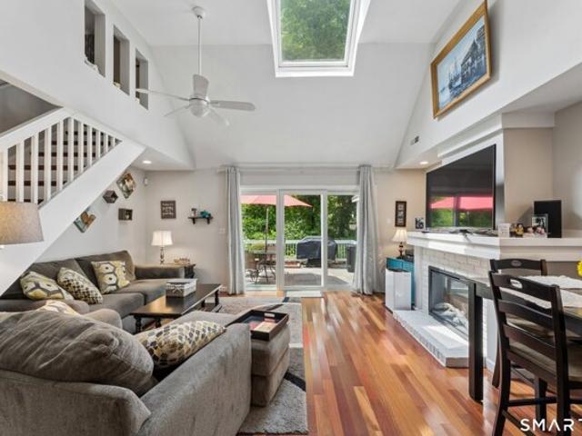 Woodbury Pl Unit,woodbury, Home For Sale