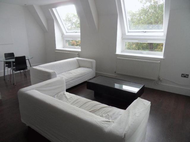 Woodgrange Avenue, Harrow 2 bed apartment to rent £1,850 pcm £427 pw