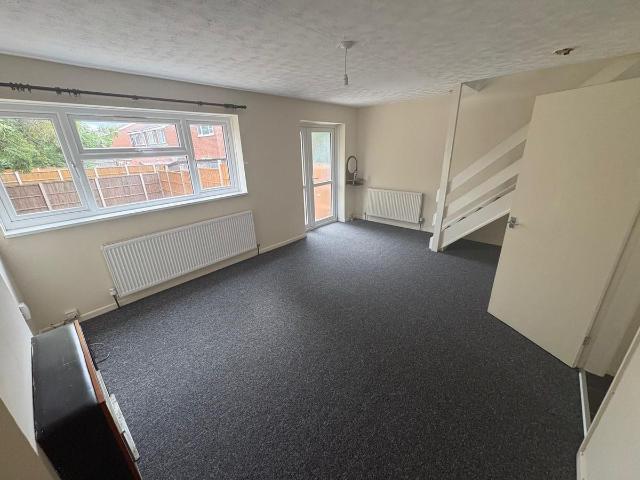 Woodgreen Road, Leicester LE4, 3 bed semi detached house to rent, £1,000 pcm | PrimeLocation