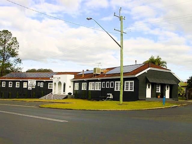WOODENBONG HOTEL FOR FREEHOLD SALE $1.2M + SAV
