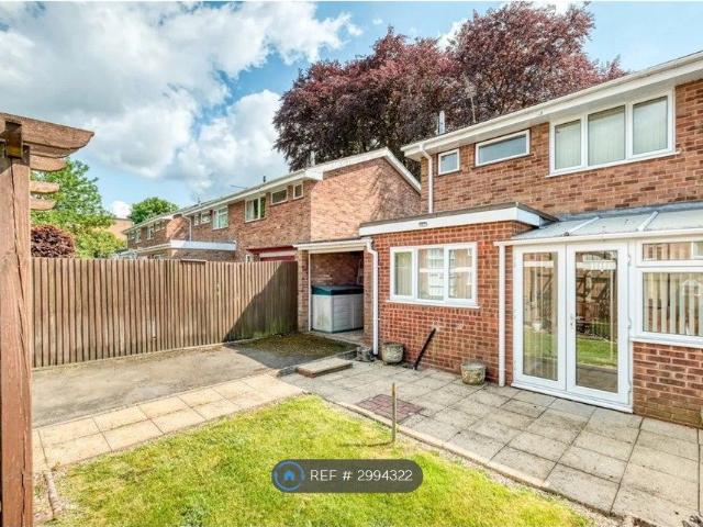 Woodend Close, Redditch B97, 3 bed semi detached house to rent, £1,250 pcm | PrimeLocation