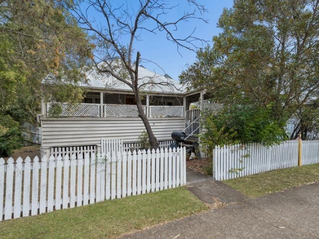 Woodend Renovator