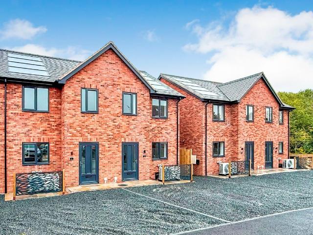Woodford Close, Crabbs Cross B97, 3 bed semi detached house to rent, £1,350 pcm | PrimeLocation