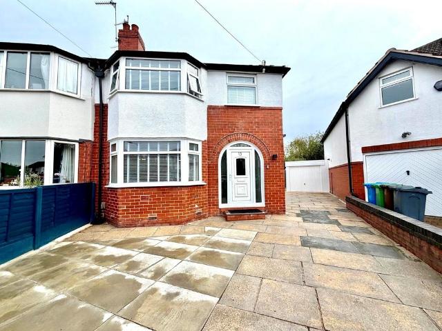 Woodford Gardens, Manchester, M20 3 bed house to rent £1,800 pcm £415 pw