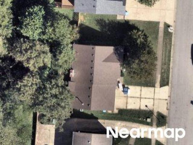 Woodfield Cir