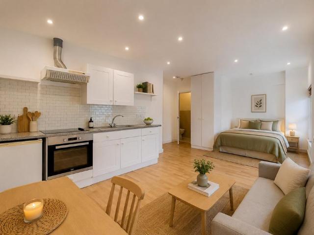 Woodfield Road, Westbourne Park W9 Studio to rent £1,582 pcm £365 pw