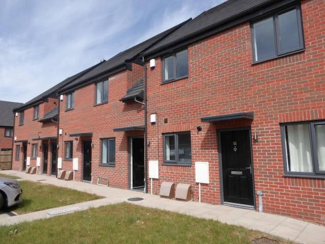 Woodhouse Mews, Nottingham NG5, 2 bed flat to rent, £975 pcm | PrimeLocation