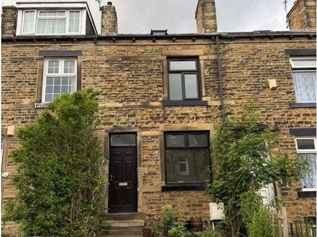 Woodhall Terrace, Bradford BD3, 3 bed terraced house to rent, £1,095 pcm | PrimeLocation