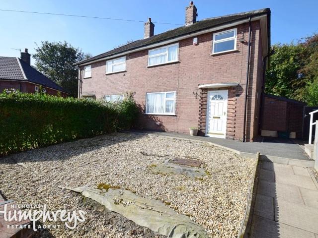 Woodhall Place, Silverdale ST5 3 bed semi detached house to rent £895 pcm £207 pw
