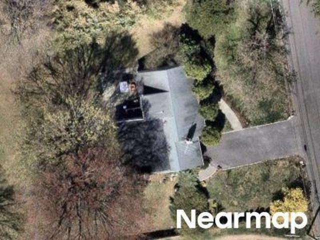 Woodhampton Dr