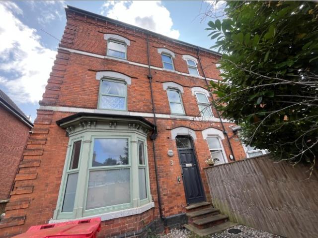 Woodhurst Road, Birmingham B13, Studio to rent, £750 pcm | PrimeLocation