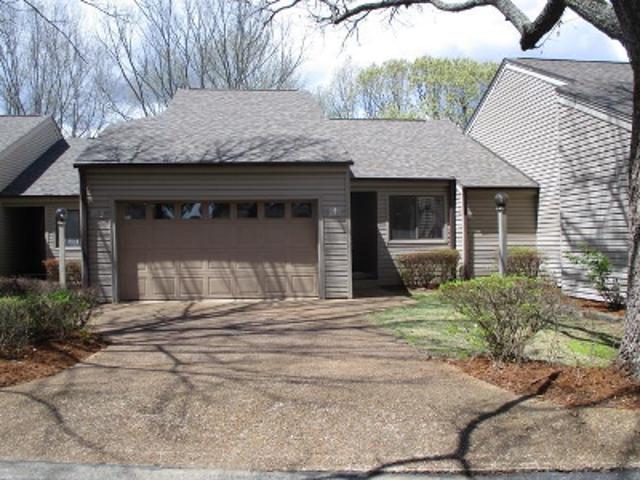 Woodlawn Dr Apt 23