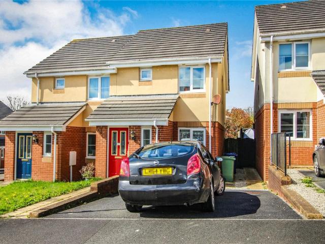 Woodland View, Holsworthy, Devon 2 bed semi detached house to rent £875 pcm £202 pw
