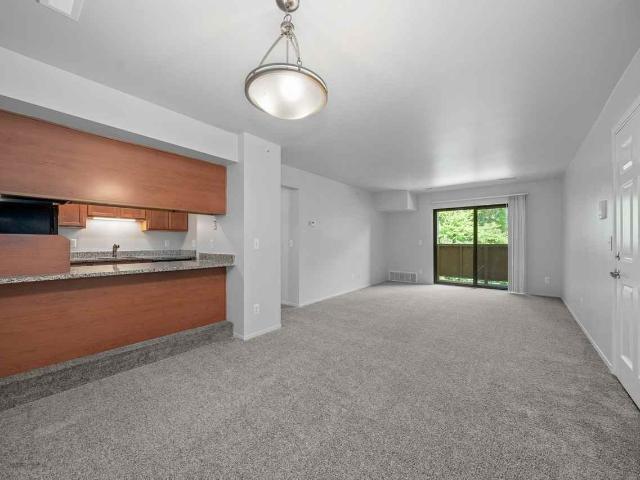 Woodland Villa Apartments 2 Bedroom Apartment for Rent at 7344 Drew Cir, Westland, MI 48185 Westland