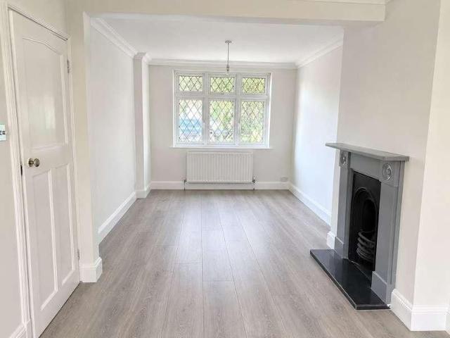 Woodland Way, Surbiton, KT5