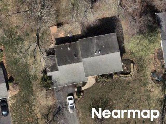 Woodland Dr