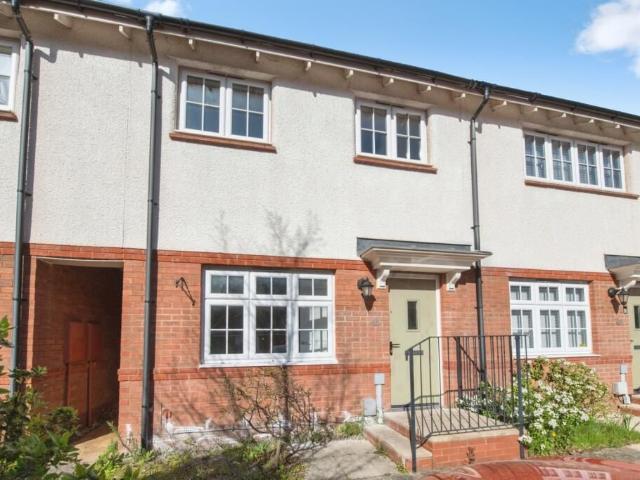 Woodland Drive, Exeter EX2, 2 bed property to rent, £1,300 pcm | PrimeLocation