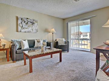 Woodland HIlls Apartments
