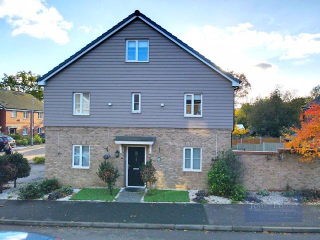 Woodland Road, Chigwell IG7, 4 bed terraced house to rent, £2,895 pcm | PrimeLocation