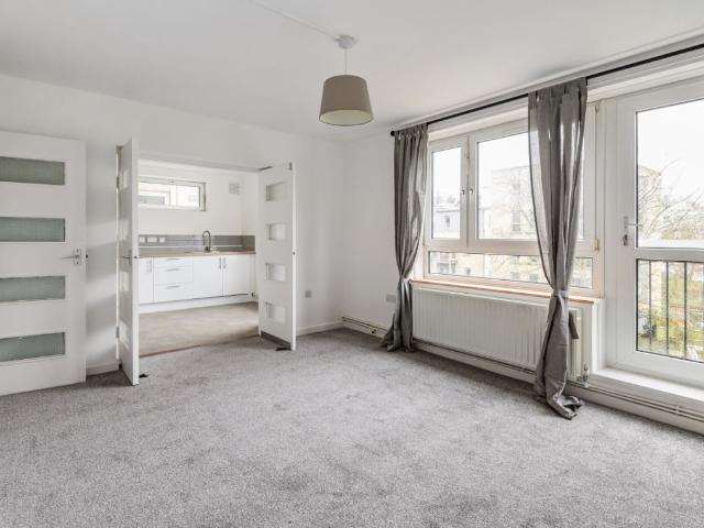 Woodland Road, Gipsy Hill, London SE19, 2 bed flat to rent, £1,750 pcm | PrimeLocation
