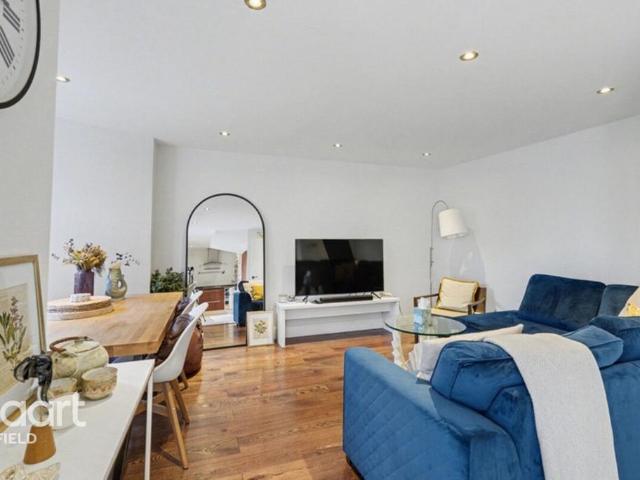 Woodland Road, LONDON 2 bed apartment to rent £2,150 pcm £496 pw