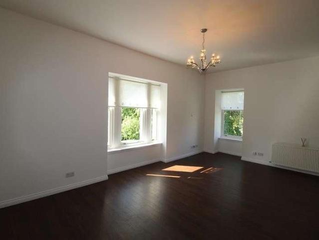 Woodlands Avenue, Cults, AB15