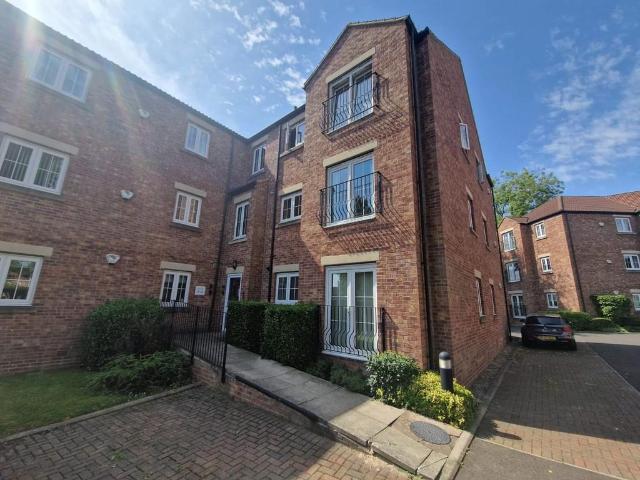 Woodlands, Broom 2 bed apartment to rent £850 pcm £196 pw