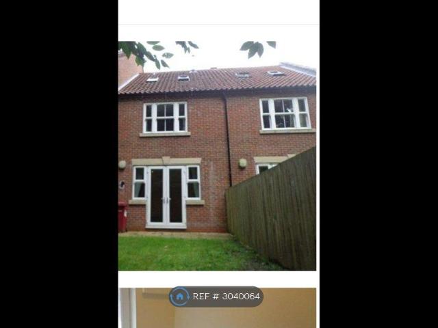 Woodlands Gardens, Scunthorpe DN17, 4 bed semi detached house to rent, £952 pcm | PrimeLocation