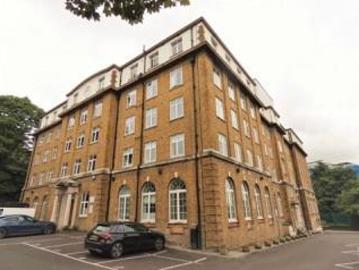 Woodlands Heights, Vanbrugh Hill. 3 bed flat to rent £2,500 pcm £577 pw