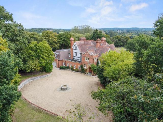 Woodlands Lane, Stoke D'Abernon. 8 bed detached house to rent £20,000 pcm £4,615 pw