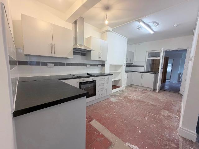 Woodlands Road, Woodlands, Doncaster DN6, 1 bed flat to rent, £625 pcm | PrimeLocation