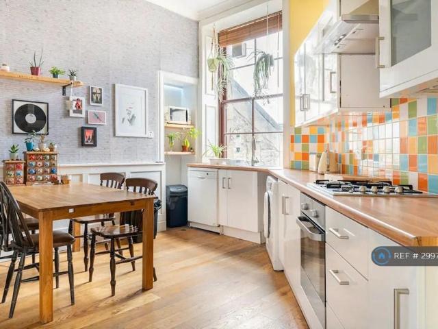 Woodlands Road, Glasgow, G3 2 bed flat to rent £1,650 pcm £381 pw