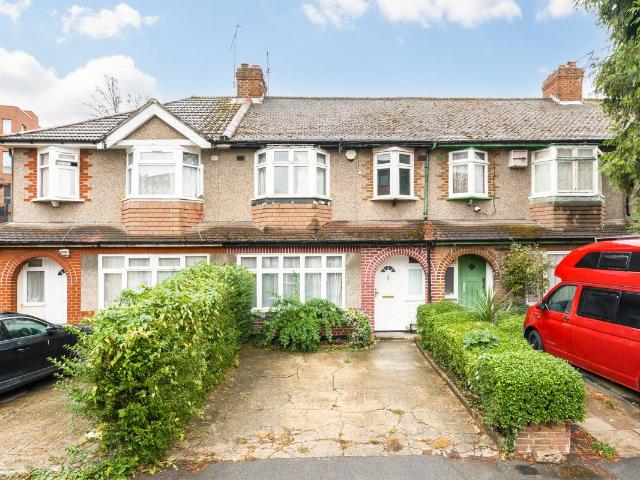 Woodlands Road, Harrow HA1, 3 bed detached house to rent, £2,300 pcm | PrimeLocation