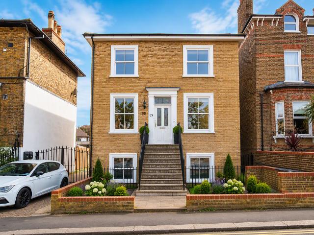 Woodlands Road, Isleworth TW7, 2 bed flat to rent, £1,875 pcm | PrimeLocation