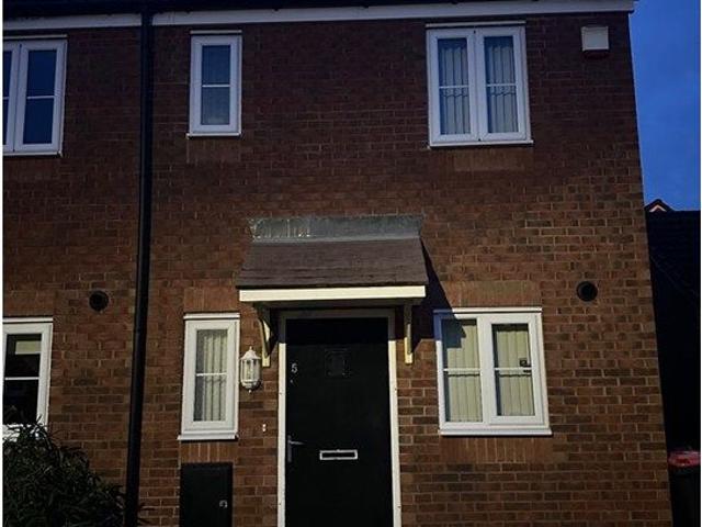 Woodlands View, Telford TF1, 2 bed end terrace house to rent, £1,100 pcm | PrimeLocation