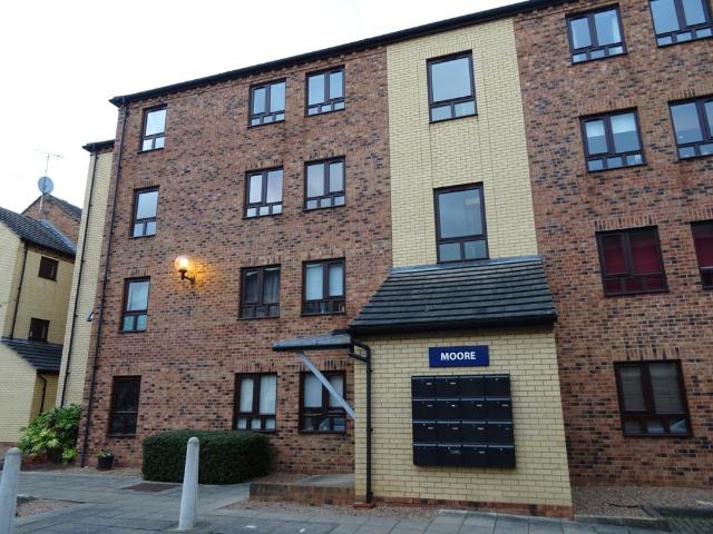 Woodlands Village, Wakefield, WF1 2 bed flat to rent £730 pcm £168 pw