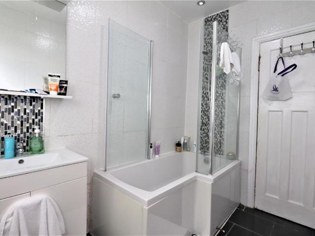 Woodleigh Avenue, Birmingham B17, 4 bed semi detached house to rent, £542 pcm | PrimeLocation