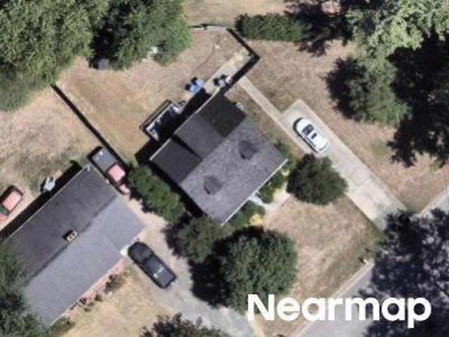 Woodmont Dr