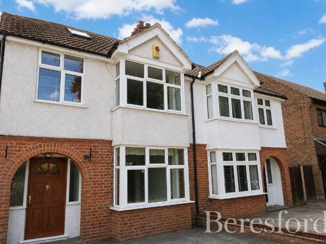 Woodman Road, Warley CM14, 4 bed semi detached house to rent, £2,350 pcm | PrimeLocation