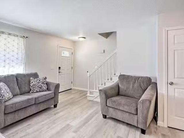 Woodmeadow Drive