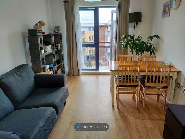 Woodmill Road, London E5, 1 bed flat to rent, £1,900 pcm | PrimeLocation